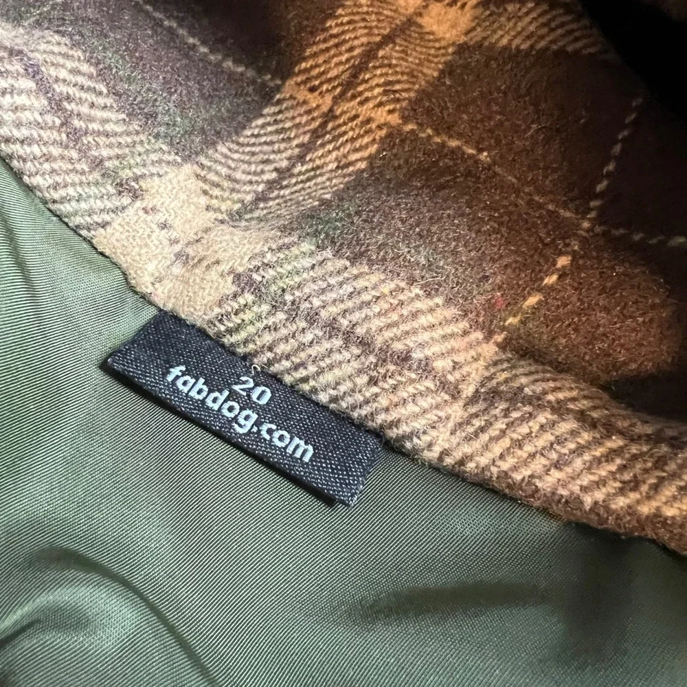 Fab Dog Olive Quilted Barn Coat Dog Jacket‎ Vest 20 Inch Hunting NWT